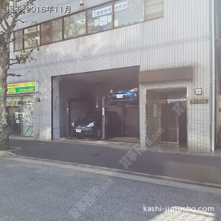 ビル正面 ビル正面