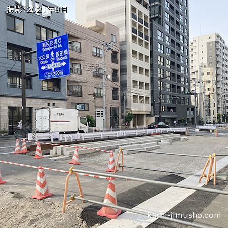  前面道路(外苑東通り)