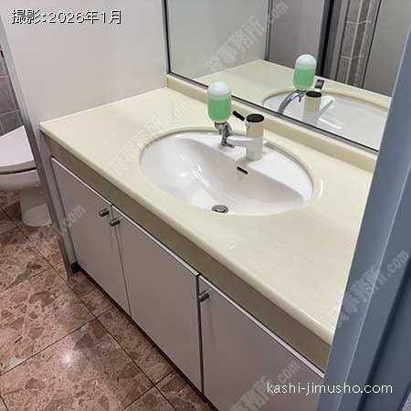 女性トイレ(1階) 女性トイレ(1階)