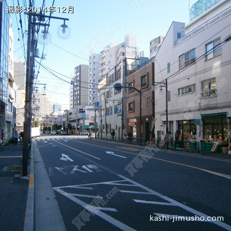 前面道路　大久保通り