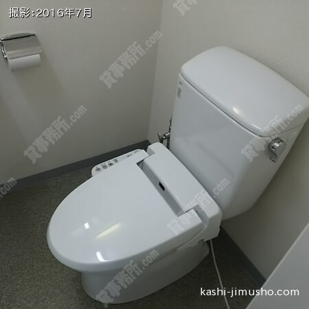 ５階　男性トイレ2