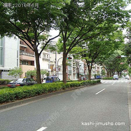 前面道路 