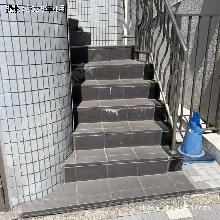 共用階段 共用階段
