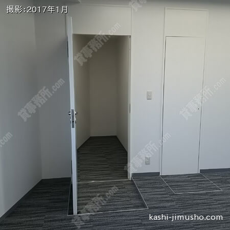 貸室内(8階)