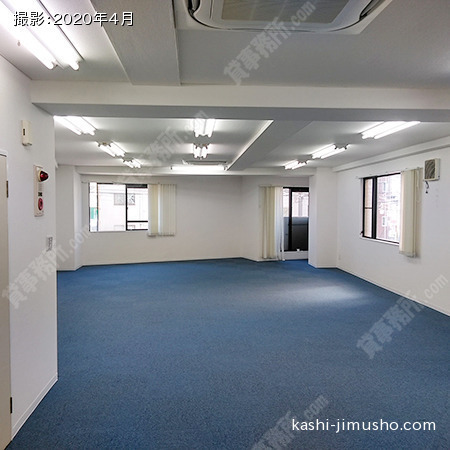 貸室内(2階) 貸室内(2階)