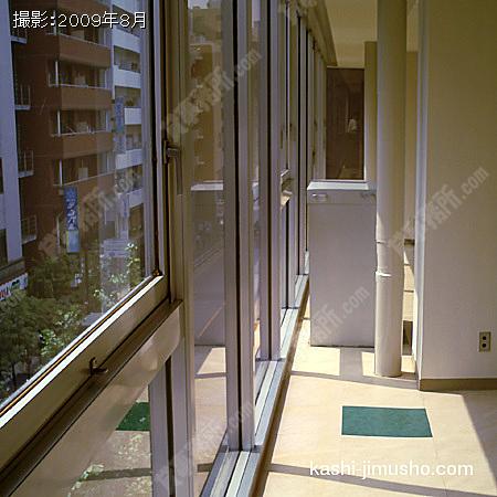 貸室内部（窓側）