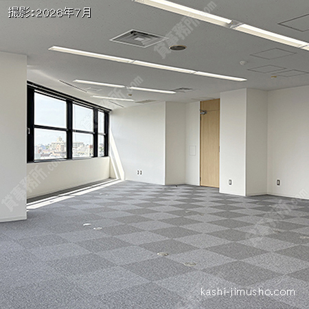 貸室内(8階)