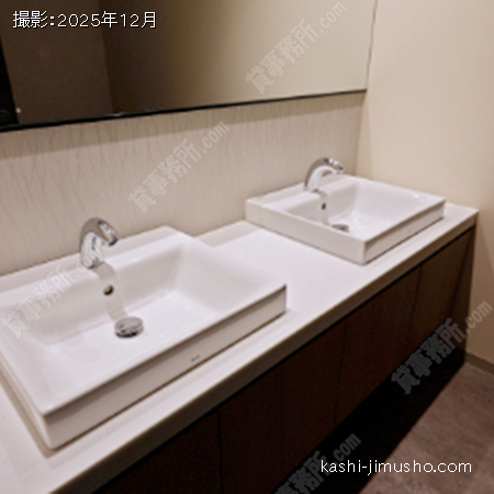 トイレ(5階) トイレ(5階)