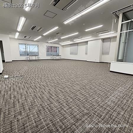 室内(7階701）