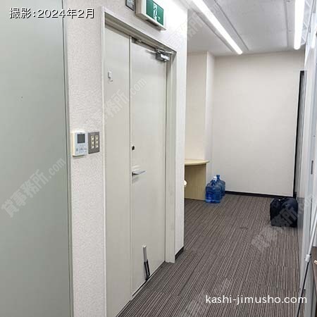 貸室内(4階・原状回復前) 貸室内(4階・原状回復前)