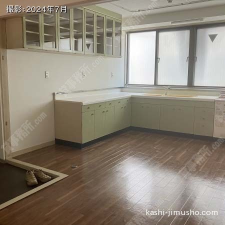 貸室内(8階)