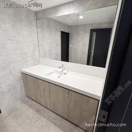 女性トイレ 女性トイレ