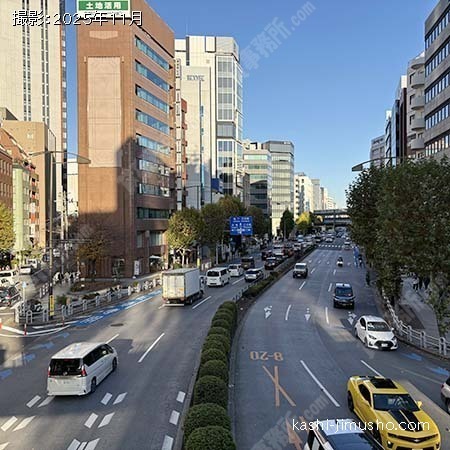 前面道路(靖国通り) 前面道路(靖国通り)