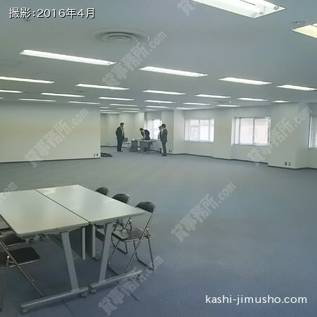 4階貸室内