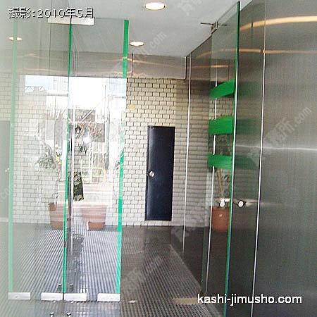 ビル入口 ビル入口