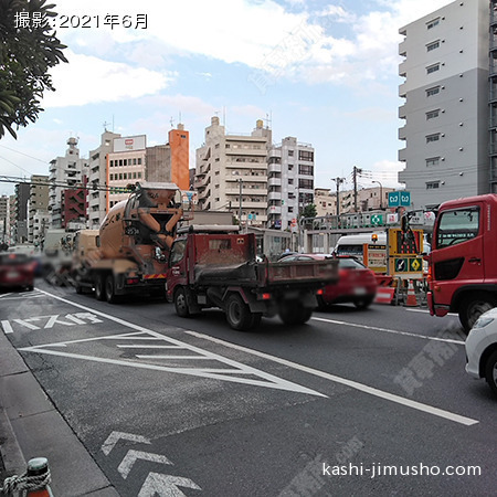 前面道路(永代通り）