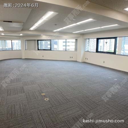 貸室内(8階)