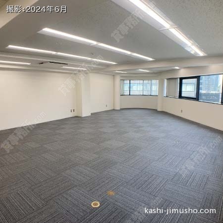 貸室内(8階)
