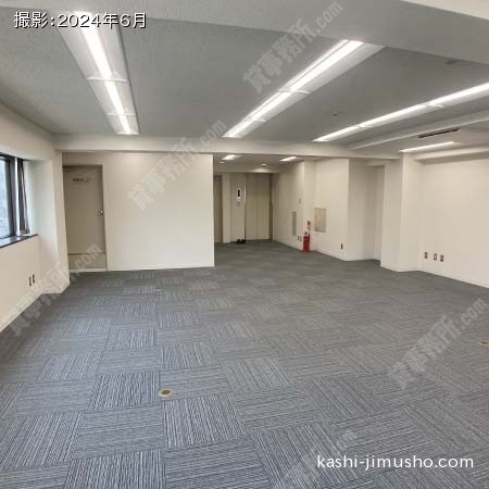 貸室内(8階)