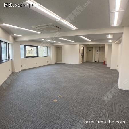 貸室内(8階)