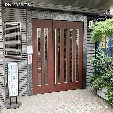 ビル入口