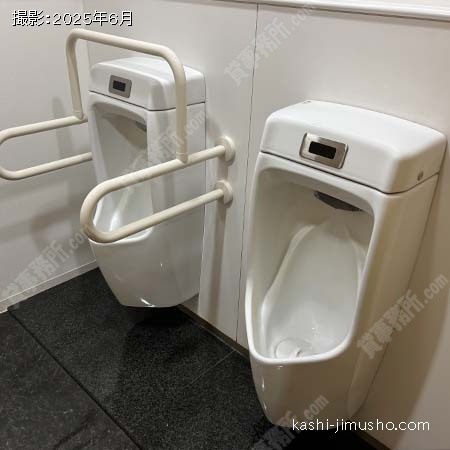 男性トイレ