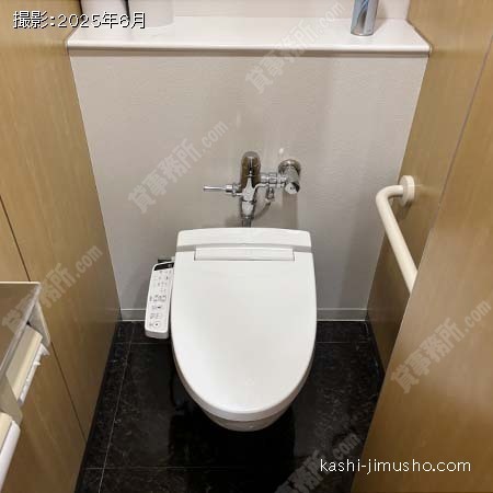 男性トイレ