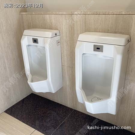 男性トイレ