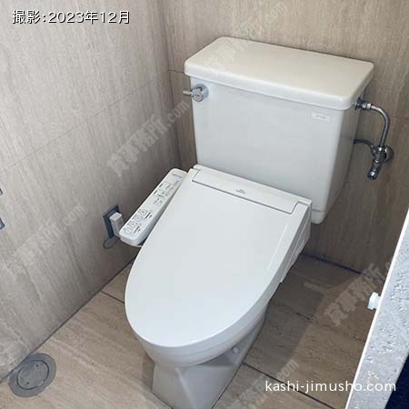 男性トイレ