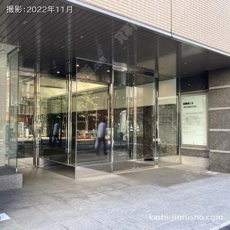 ビル入口