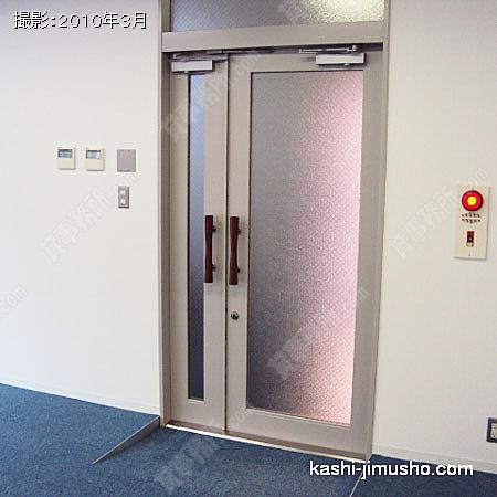貸室ドア