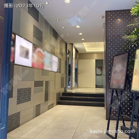 エントランス エントランス