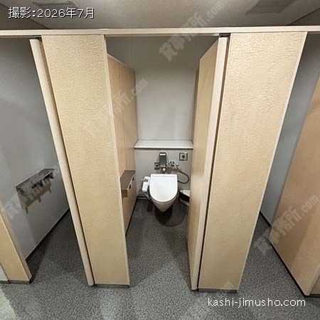 女性トイレ 女性トイレ