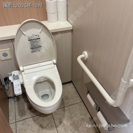 男性トイレ 男性トイレ