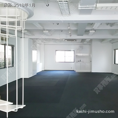 貸室内（1F)