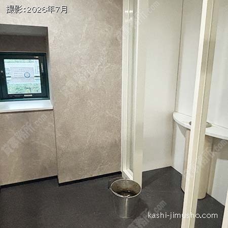 4階喫煙室 4階喫煙室