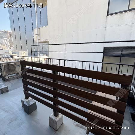 バルコニー バルコニー