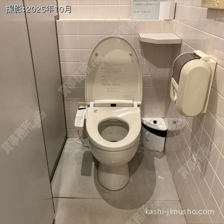 女性トイレ 女性トイレ