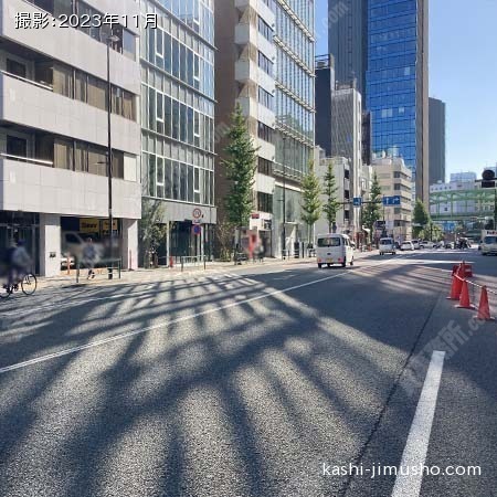 前面道路(昌平橋通り）