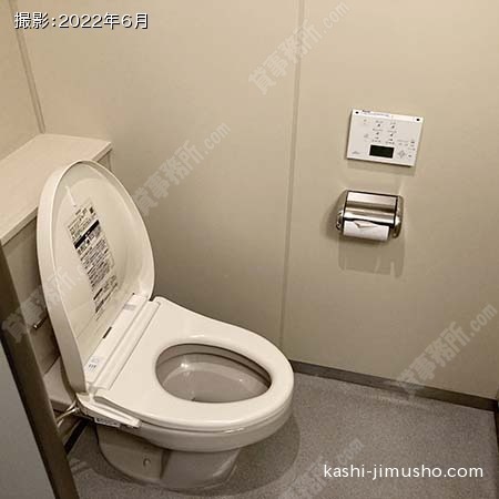 男性トイレ(1階）