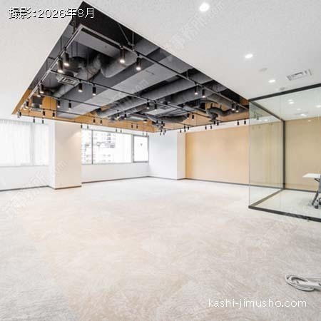 貸室内(6階A室)