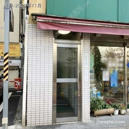 ビル入口
