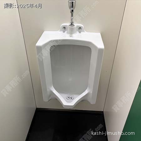 男性トイレ