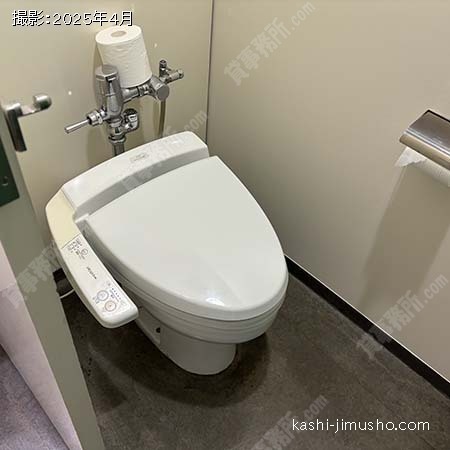 男性トイレ