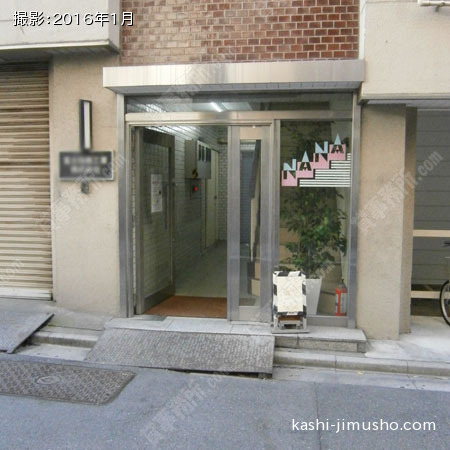 ビル入口
