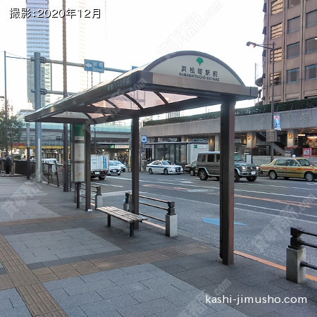 ビル前バス停:浜松町駅前