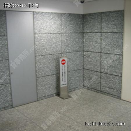 エントランス 
