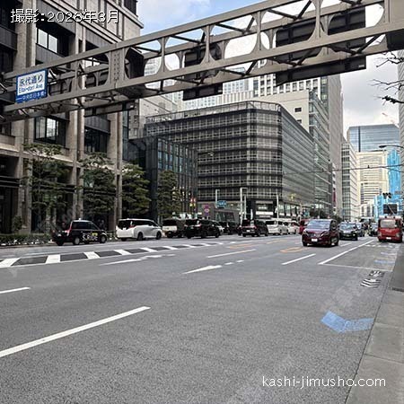 前面道路(永代通り）