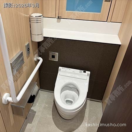 男性トイレ