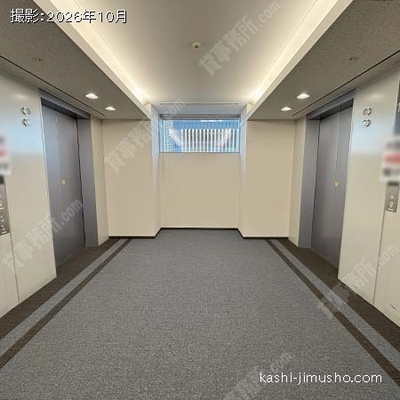 貸室階エレベーターホール 貸室階エレベーターホール